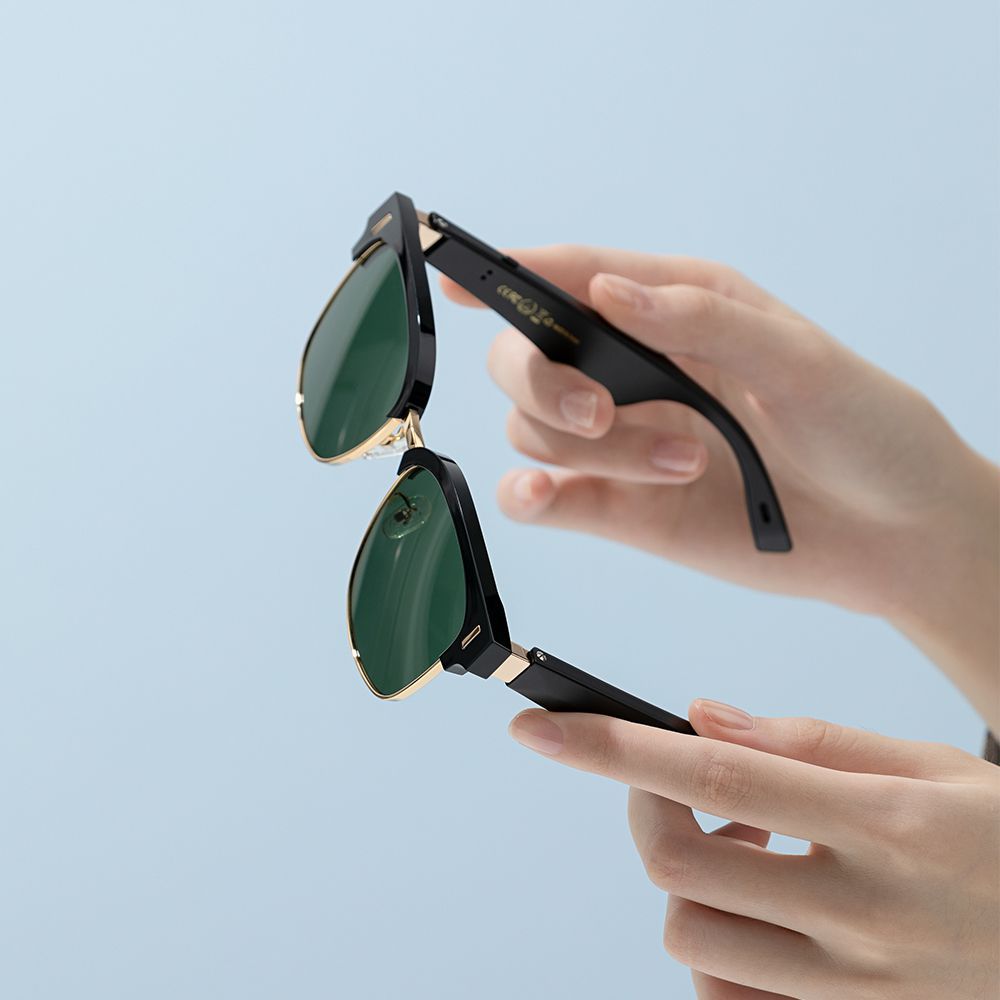 Vitriaga Bluetooth Sunglasses for Men Women Smart Glasses Audio Sunglasses Music Frame Glasses Polarized Lens Stereo Speaker Touch Voice Assistant Hands Free Calls Open Ear Sound Gold